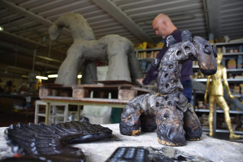 d51df5f7-8061-4a60-8acc-edbaf7d0d083